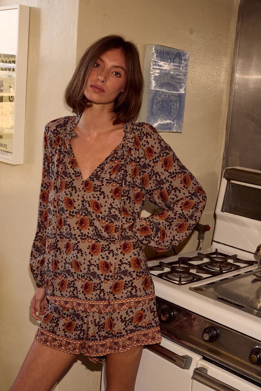 ***PRE ORDER*** Jasper Short - Vintage Flowers Slate