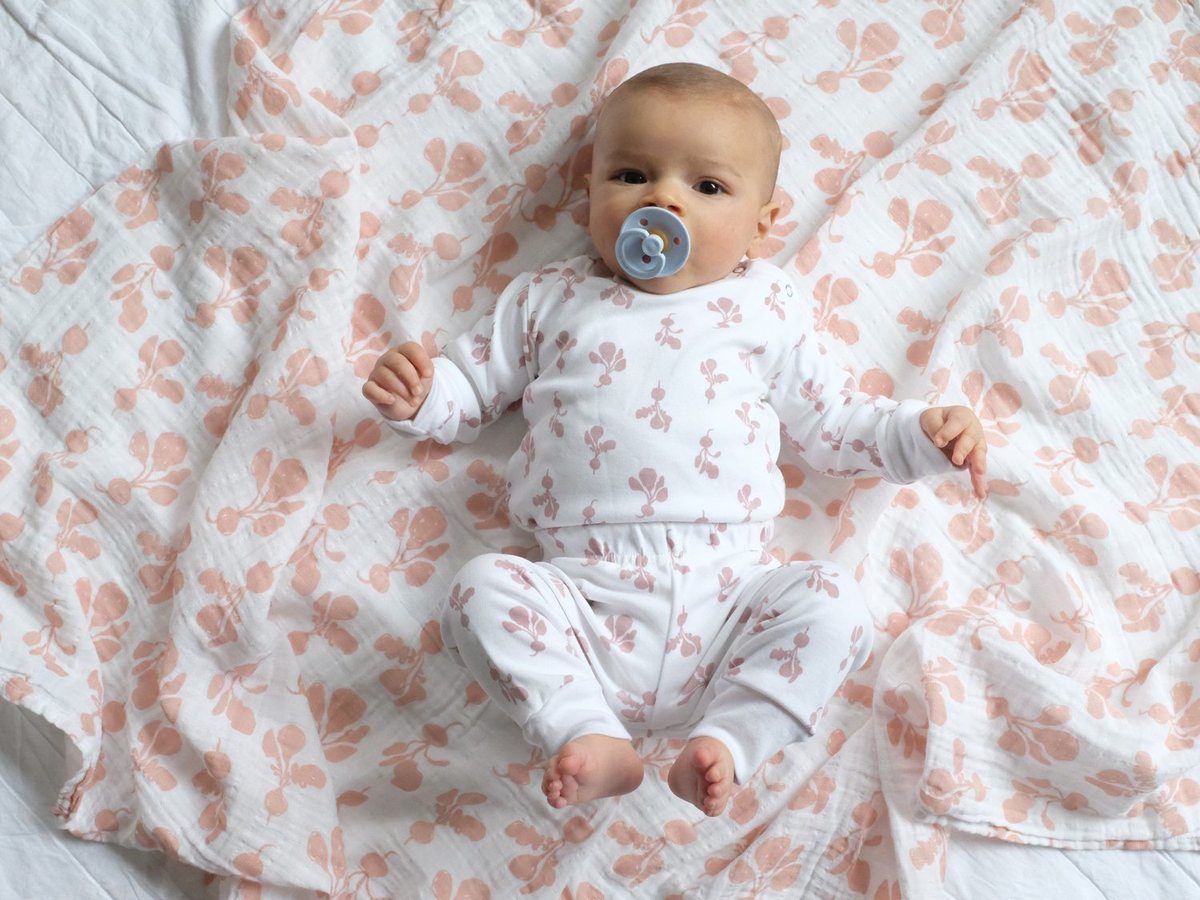 Lewis swaddle sale