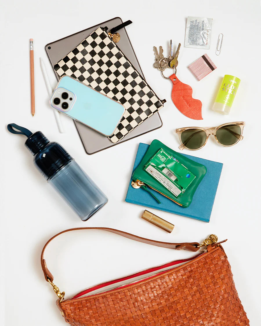 Moyen Messenger in Natural Woven Checker