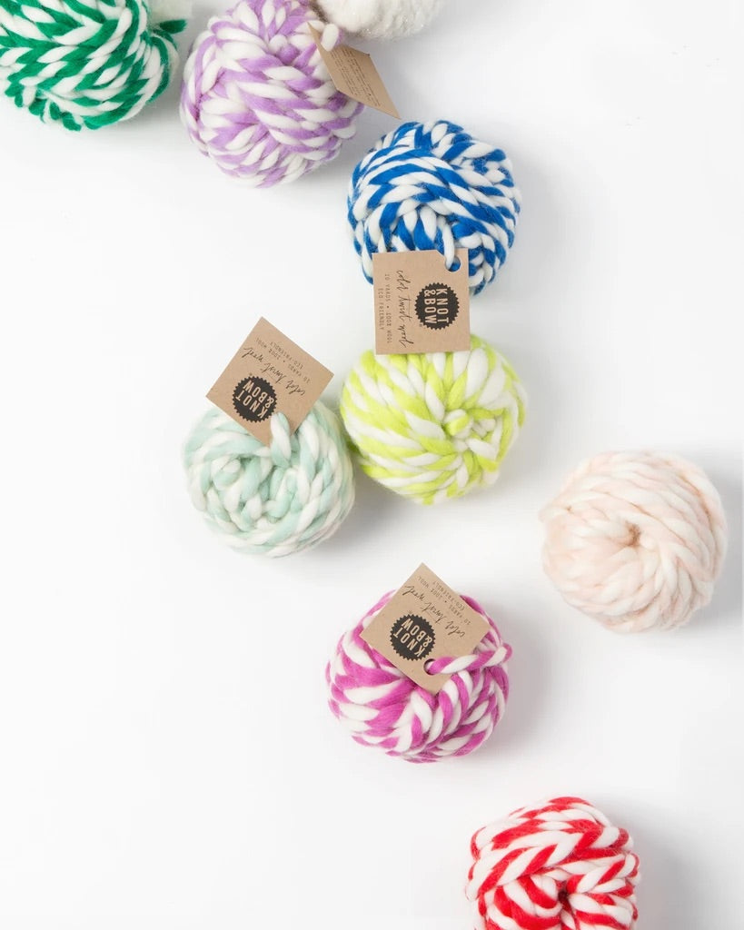 Mint Colour Twist Wool Ball